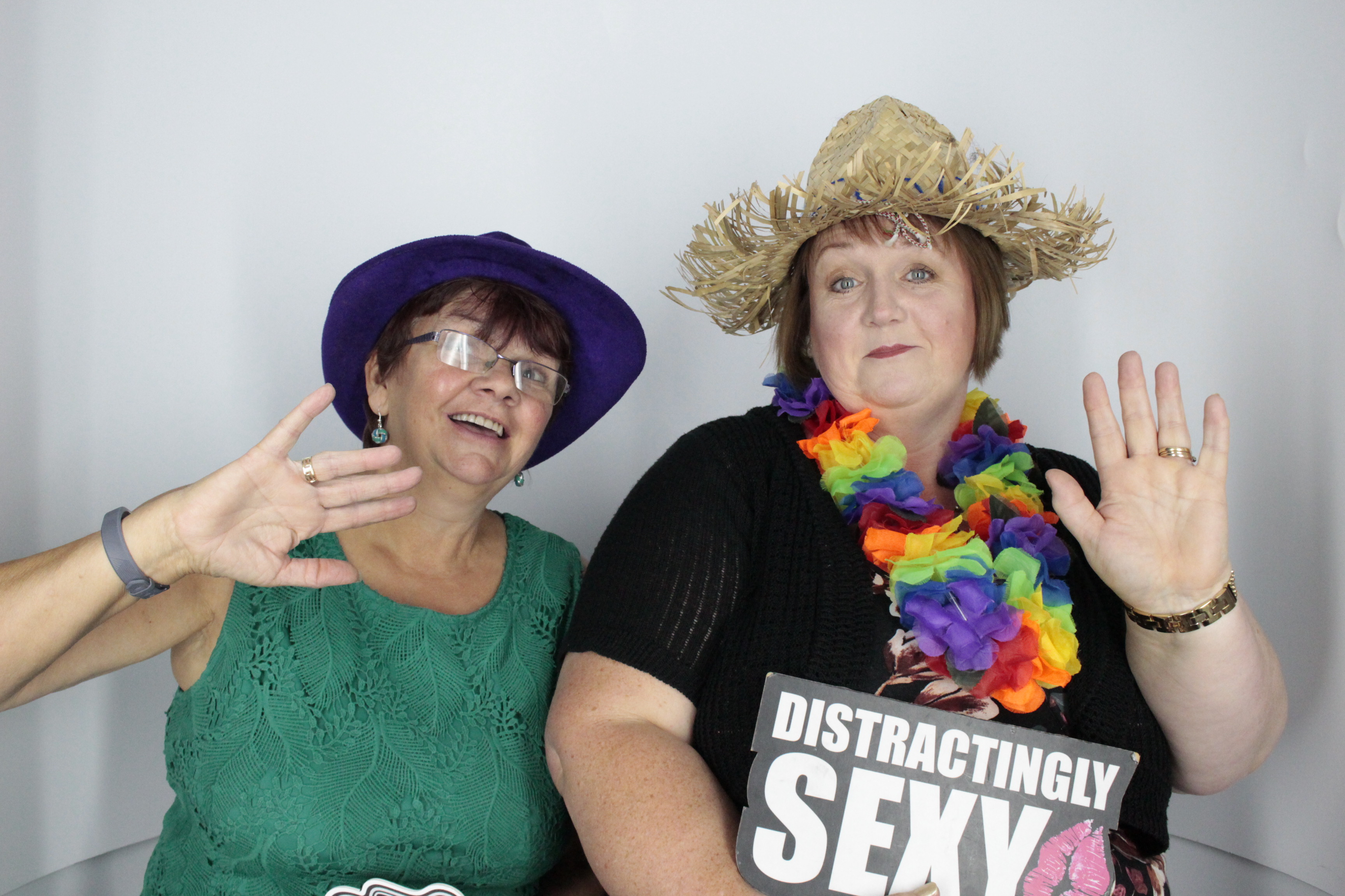 Emma & Karl's Wedding | View more photos from the event at gallery.myphotoboothexperience.co.uk/u/MyPhotoBoothExperienceLtd/Emma-Karls-Wedding